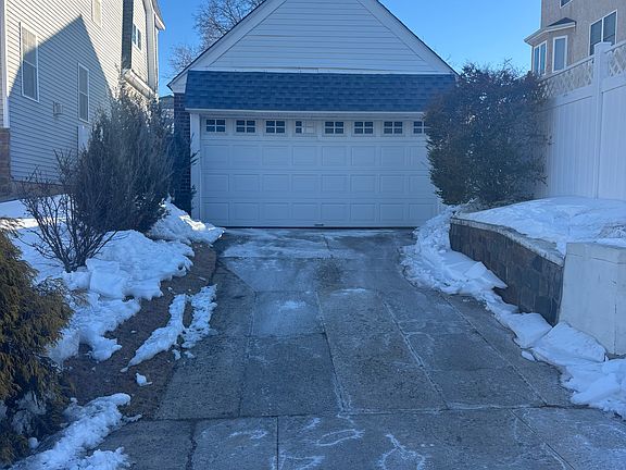 3rd image of 440 Cinnaminson St