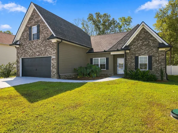3105 Stonehorn Dr, Bell Buckle, TN 37020