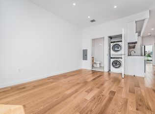 545 Metropolitan Ave #1, Brooklyn, NY 11211