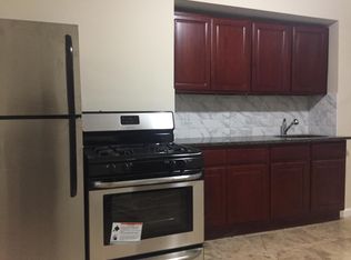 11617 14th Rd APT 2, College Pt, NY 11356