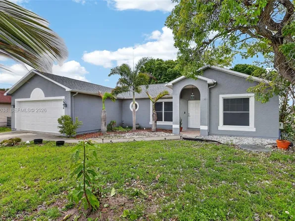 3936 SW Jarmer Rd, Port Saint Lucie, FL 34953
