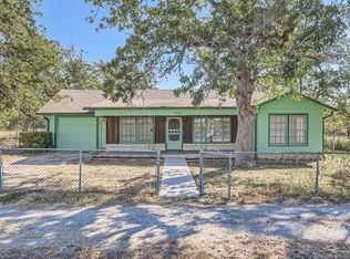 7348 S Us Highway 183, Lockhart, TX 78644
