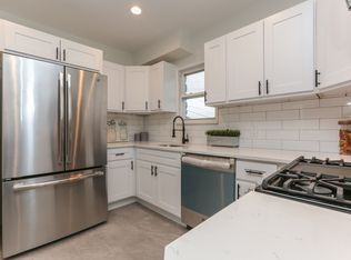33 N Pennsylvania Ave, Colonia, NJ 07067