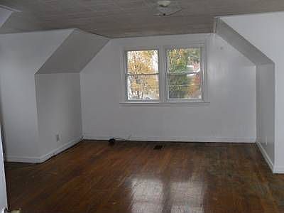 5th image of 23 Winchester Ave