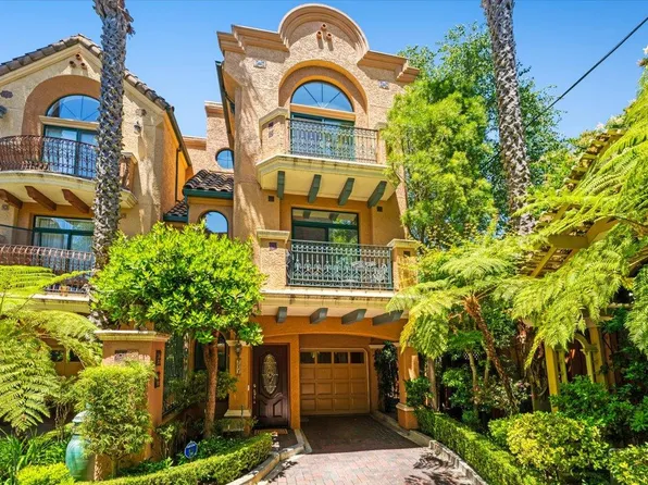 233 Villa Mar Vis, Santa Cruz, CA 95060