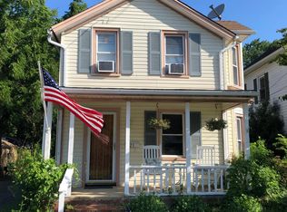 21 Elizabeth St, Keyport, NJ 07735