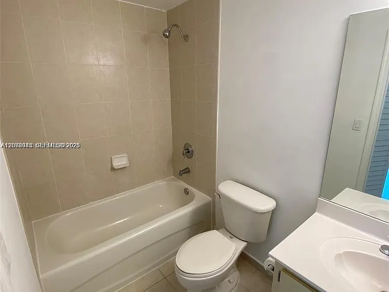 7240 NW 114th Ave #305 — Photo 8