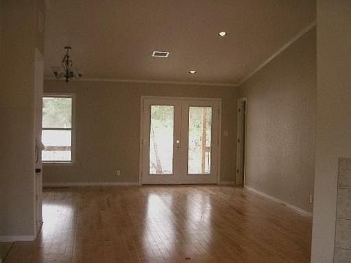 5th image of 1204 Circle Haven
