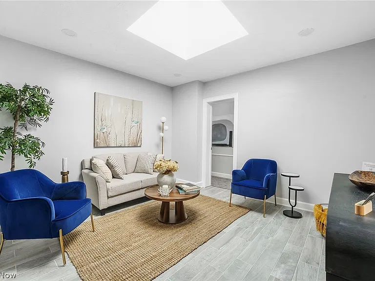 13501 Lakewood Heights Blvd #5 — Photo 11