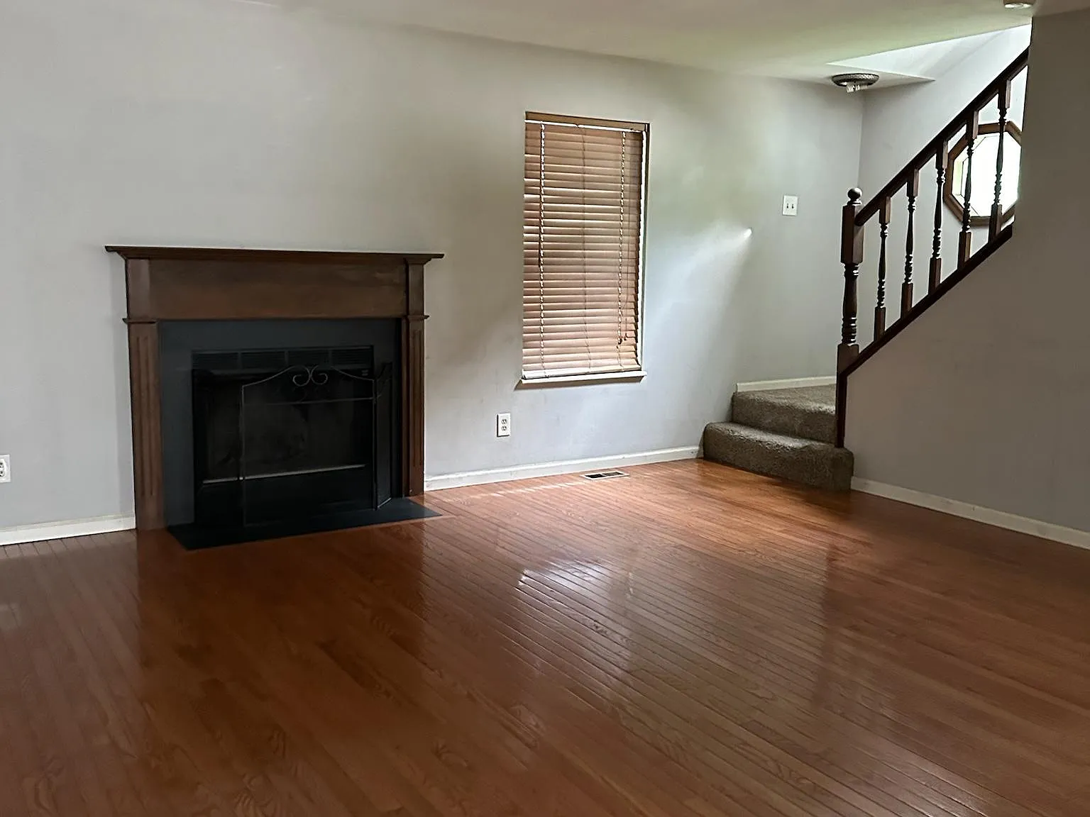 3 bed, 1500 sqft, $2,650 — Photo 4