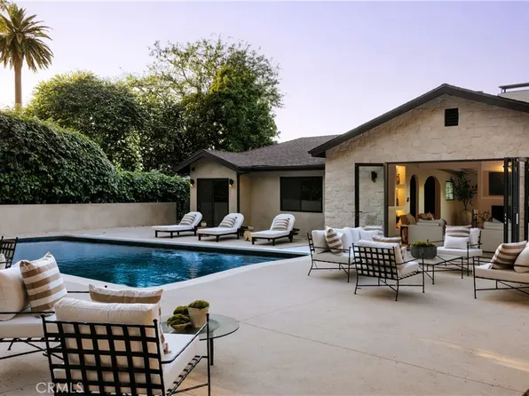 17930 Karen Dr, Encino, CA 91316