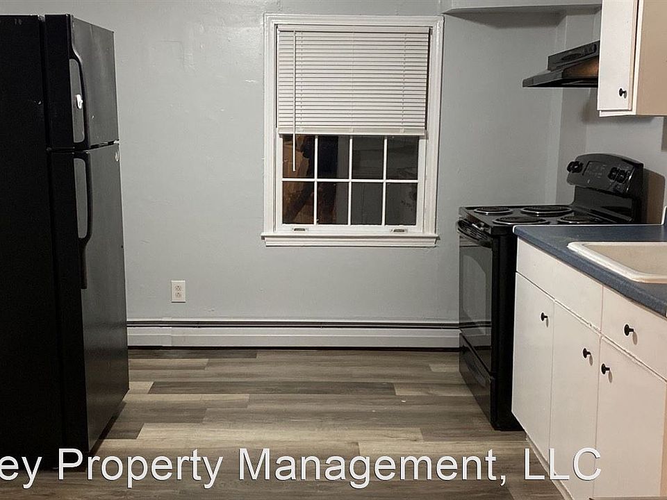 1st image of 23 S Main St Unit 1