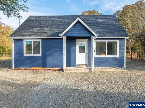 40121 Lacomb Dr, Lebanon, OR 97355