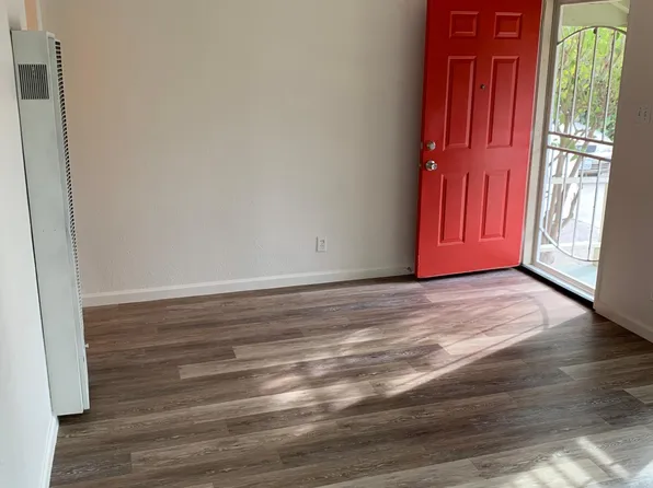 2741 19th Ave #2743, Sacramento, CA 95820