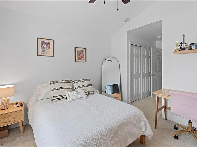 941 Hampton Cir #109 — Photo 21