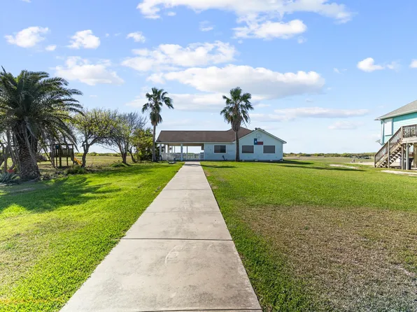 316 Marshall Johnson Ave S, Port Lavaca, TX 77979
