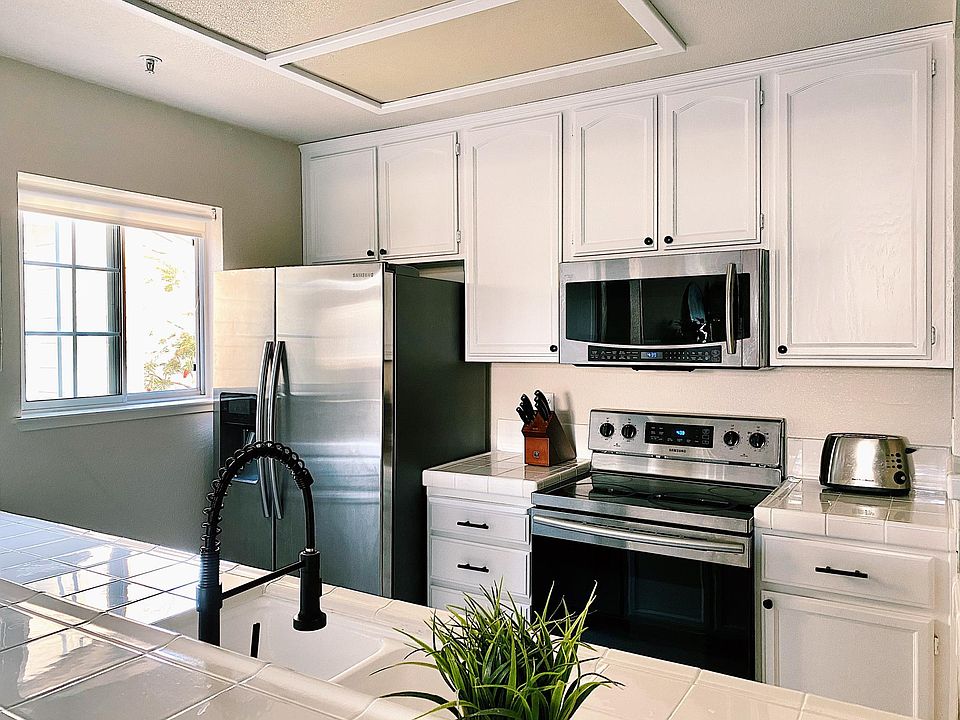 Kitchen with Stainless Steel Appliances