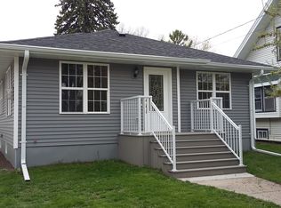 352 3rd St, Fond Du Lac, WI 54935