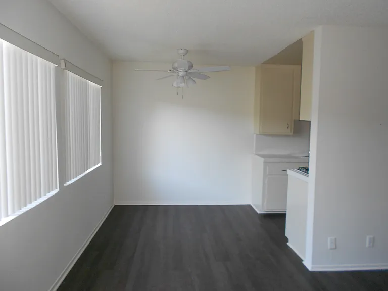 3721 Midvale Ave #20 — Photo 9
