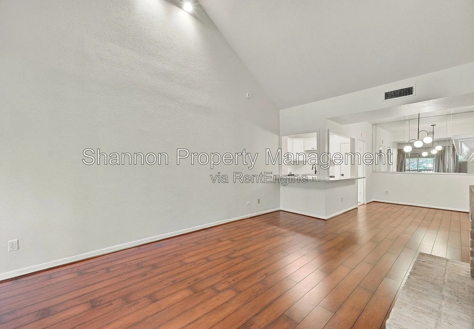 2 bed, 2.0 bath, 1228 sqft, $1,750 — Photo 4