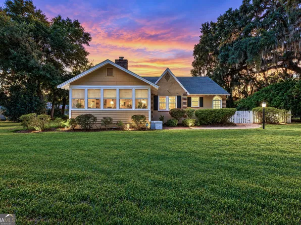 607 Norris St, Saint Marys, GA 31558