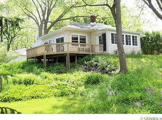 1070 Lake Rd, Webster, NY 14580