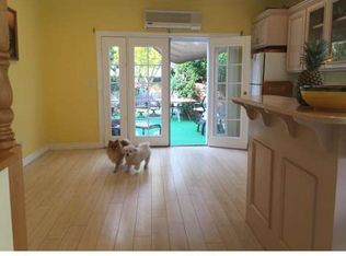 12737 Hatteras St, Valley Village, CA 91607