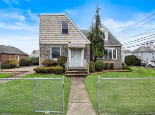 181 Monroe Street, Franklin Square, NY 11010