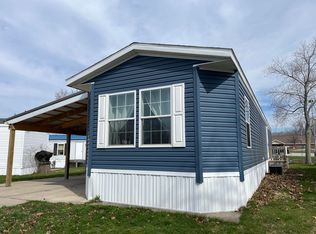 1215 Castle Dr UNIT 38, Fremont, MI 49412