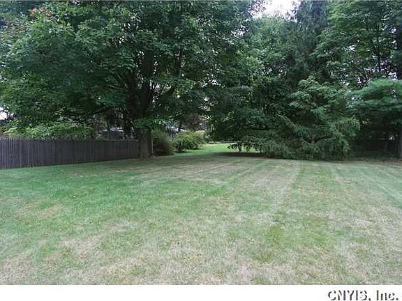 4th image of 111 Diana Ave