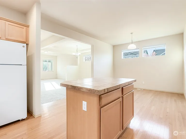 18240 97th Avenue Ct E — Photo 7