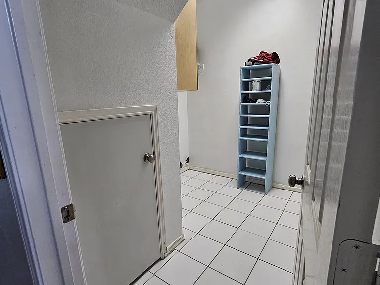 12310 Robin Meadow Cir — Photo 4