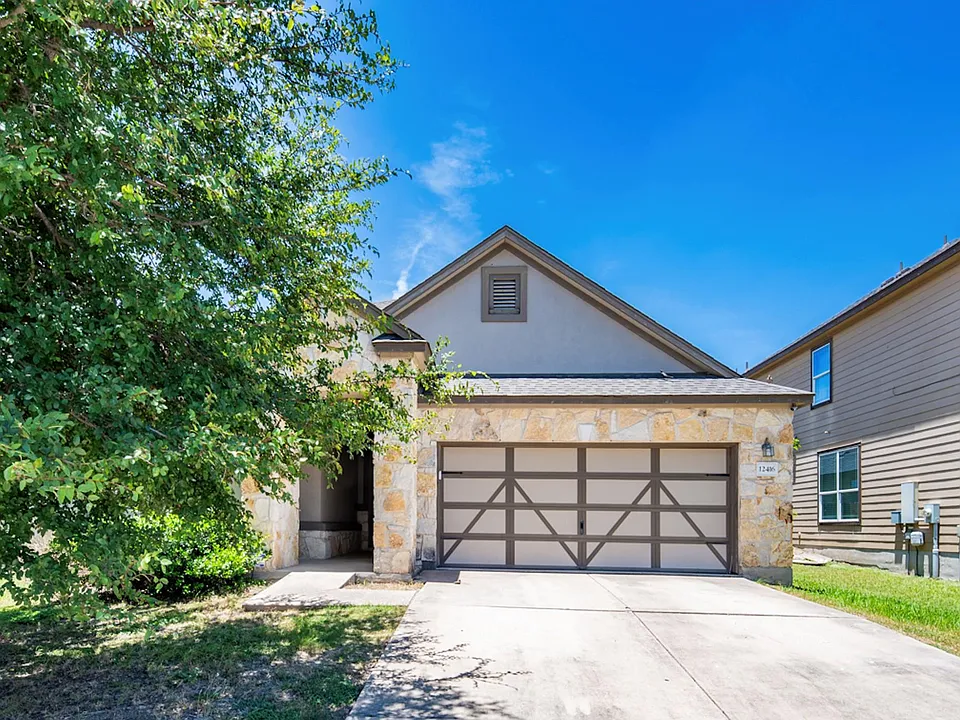 12416 Dwight Eisenhower St