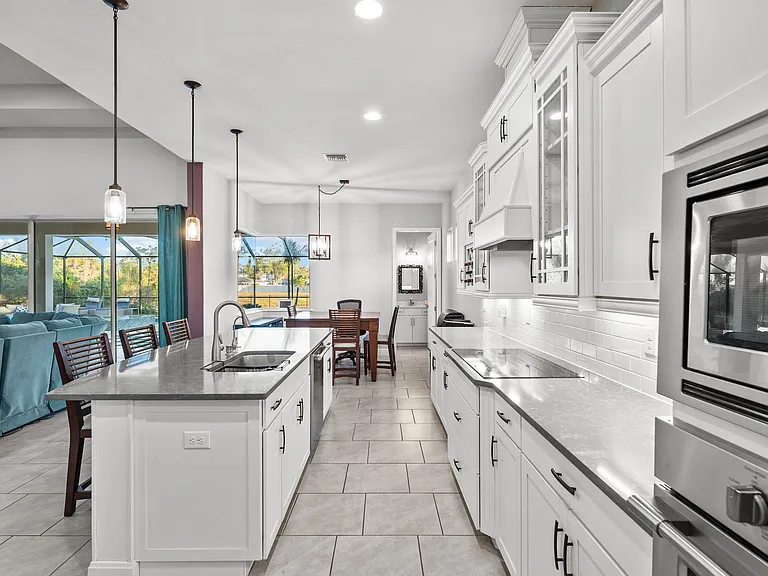 7484 Ripetta St — Photo 13