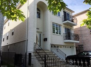 650-652 N 9th St, Newark, NJ 07107