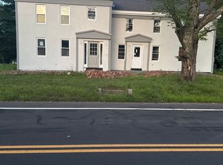 1484 East St N #2, Suffield, CT 06078