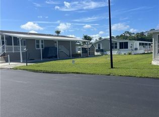 24 Enchanting Blvd, Naples, FL 34112