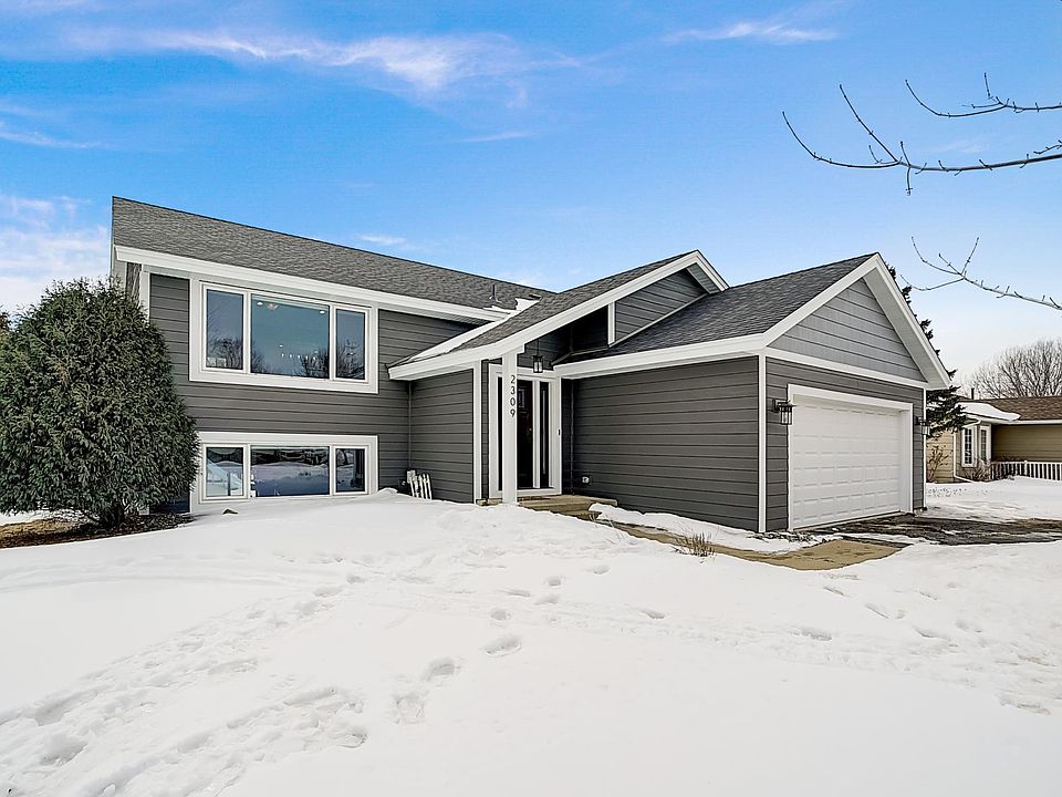 1st image of 2309 Connelly Cir