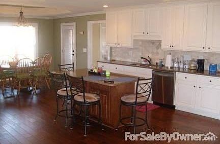 2nd image of 112 O'Hara Dr