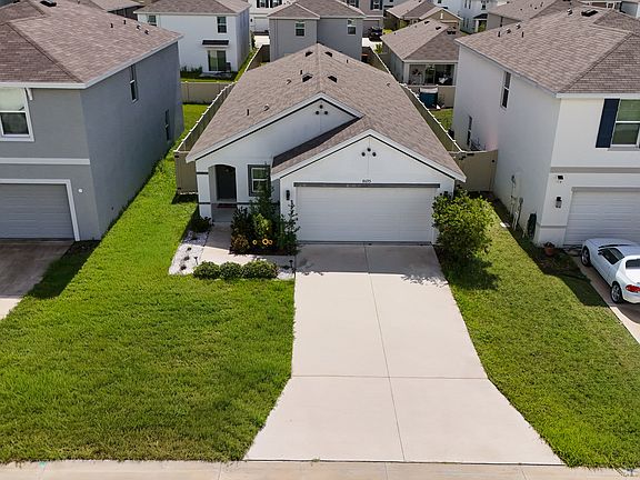 3rd image of 8695 SW 46th Ave