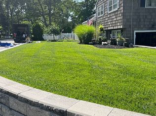 800 Pine Rd, Brielle, NJ 08730