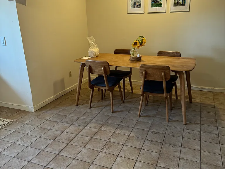 27 S Goodman St #9 — Photo 6