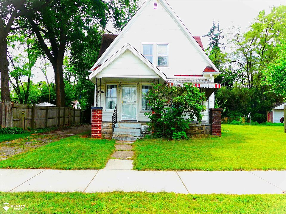 1st image of 19177 Grandville Ave