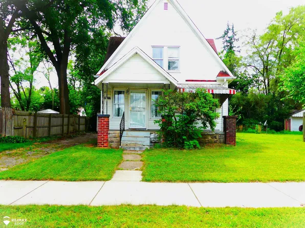 19177 Grandville Ave, Detroit, MI 48219