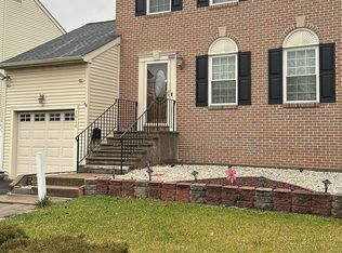 1914 Colonial Dr, Croydon, PA 19021