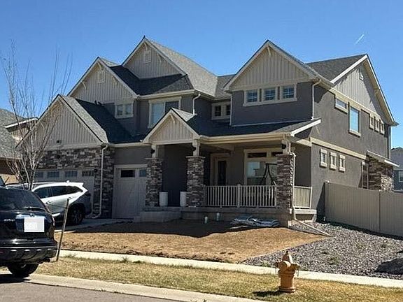 2nd image of 5008 Jebel St