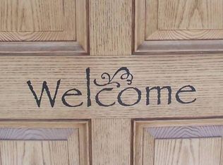 2537 Codorus Ln, Spring Grove, PA 17362