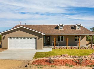6 Stanley Rd, Edgewood, NM 87015