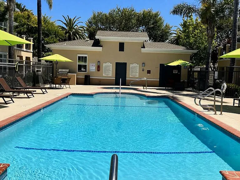 de Tolosa Ranch Apartments — Photo 32