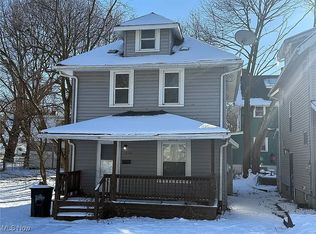 1022 Fairbanks Pl, Akron, OH 44306